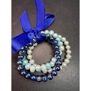 Set of three freshwater pearl shades of blue stretch bracelets